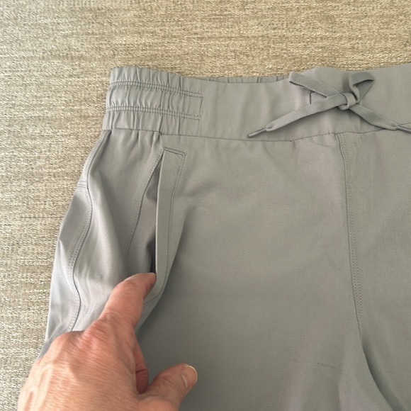 RBX Gray Woven Walk Shorts Size Small. NWT. - Picture 3 of 8